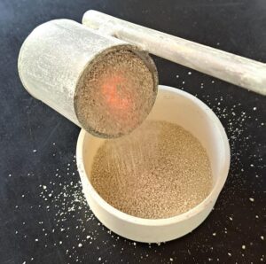 Rieselnder Branntkalk