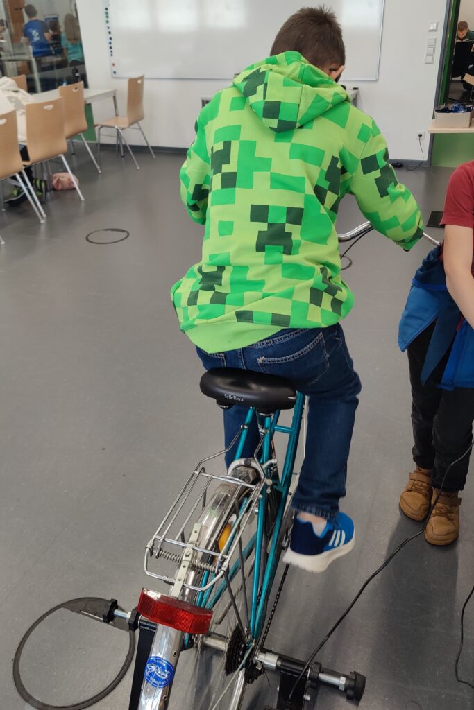 Kinderuni Fahrrad-Generator
